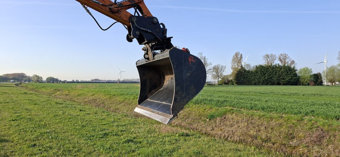 Pladdet mini-kantelbak