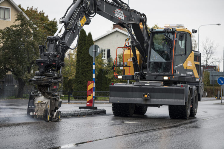 Système d'attache rapide OilQuick®