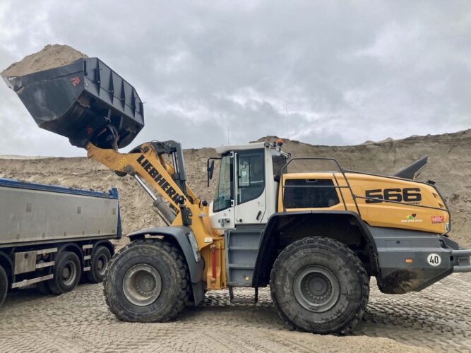 Wheel loader bucket