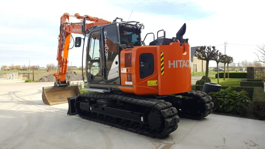 Hitachi ZX135US-6