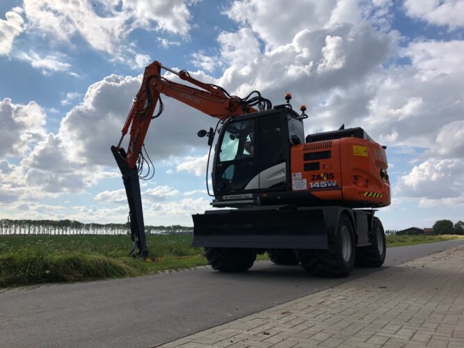 Giek Steendijk Hitachi