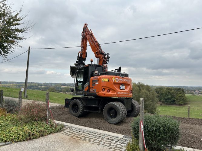 Mobiele graafmachine Hitachi ZX155W-7