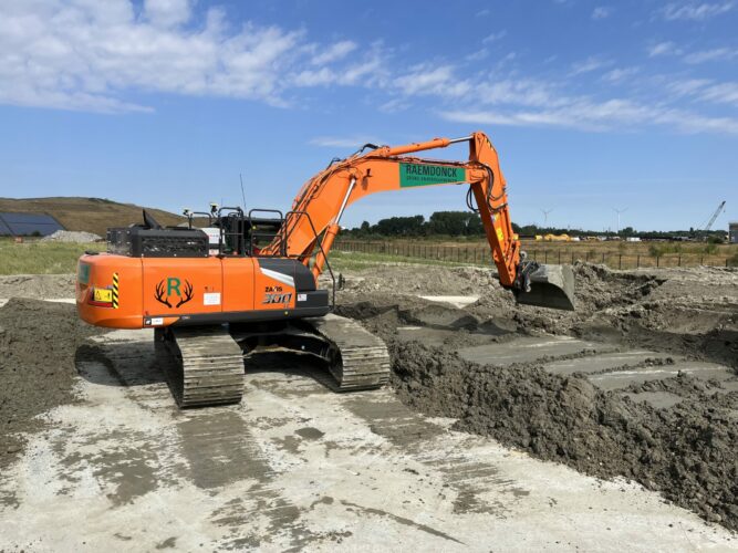 Hitachi Zx 300lc 6 Raemdonck (8)