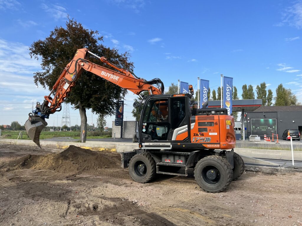 Pladdet Hitachi ZX175W 2P Buysse image3