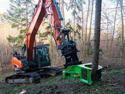 Field And Forest Machinery Image1
