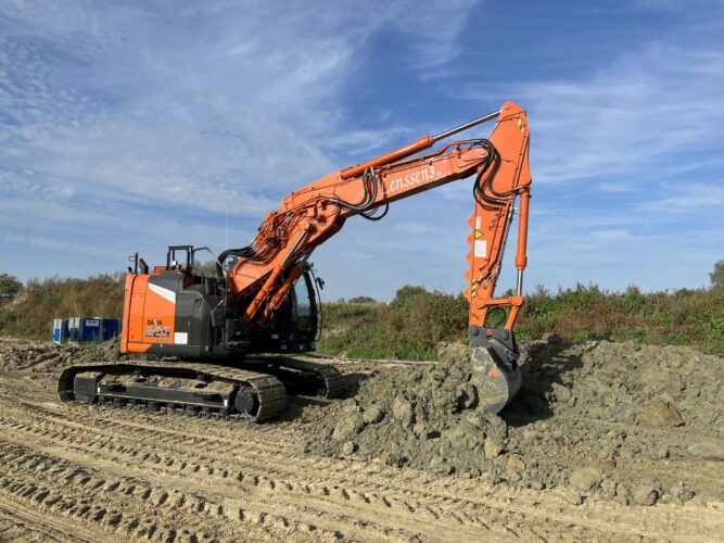 Pladdet Hitachi ZX225US-7 2P - image6