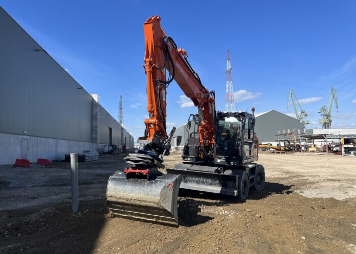 Pladdet Hitachi ZX175W-7