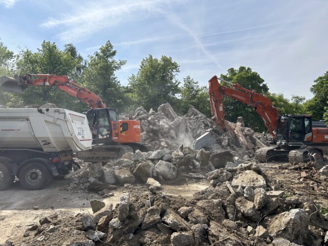 Hitachi ZX180-7