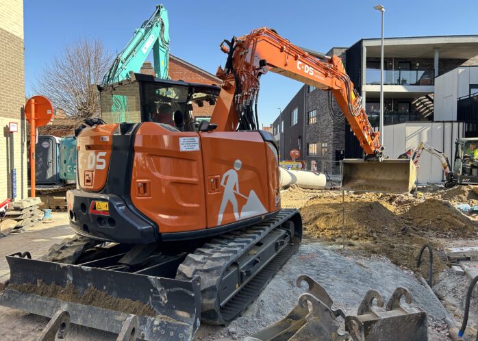 Hitachi ZX95 US-7