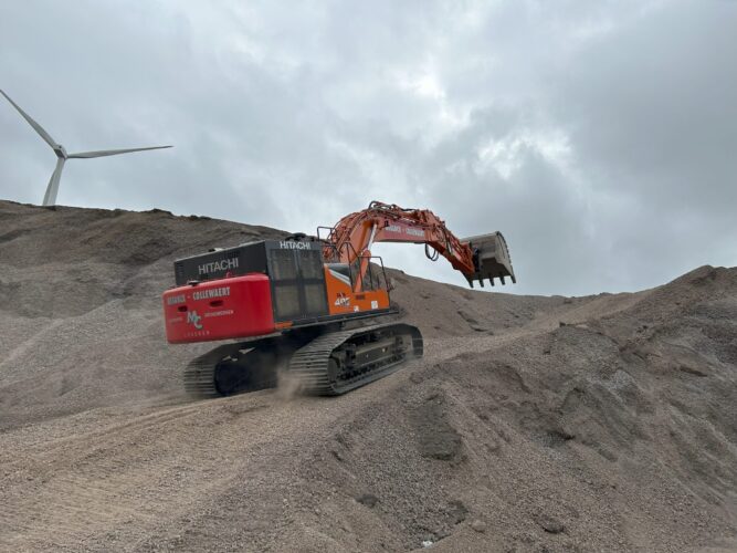 Rupsgraafmachine Hitachi ZX490-7