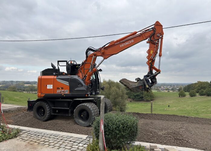 Hitachi ZX155W-7