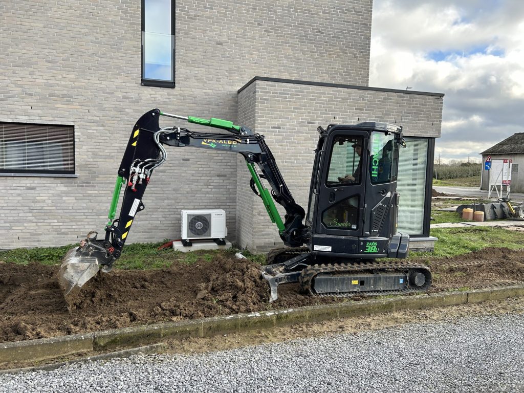 Hitachi ZX38u-6 minigraafmachine