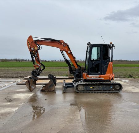 Hitachi ZX55U-6 mini-graafmachine