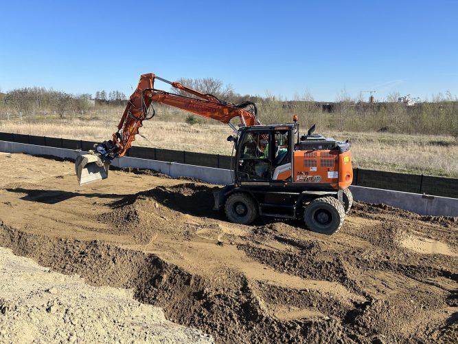 Hitachi ZX150W-7 2P Pladdet