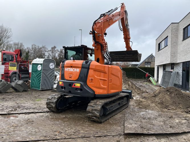 Hitachi ZX95US-7 Pladdet