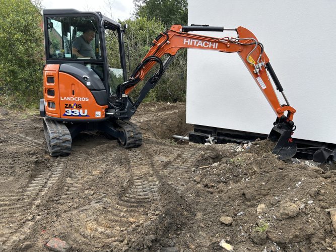 Hitachi ZX33U-6