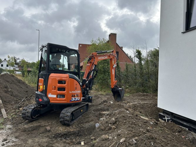 Hitachi ZX33U-6